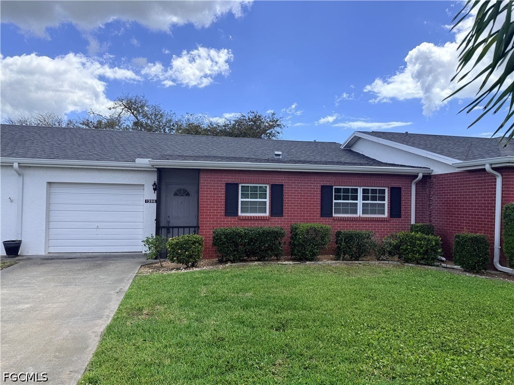 1398 Myerlee Country Club Blvd, Fort Myers, FL 33919 photo