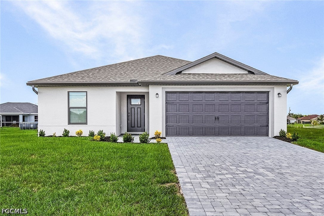 521 NW 23 St, Cape Coral, FL 33993 photo