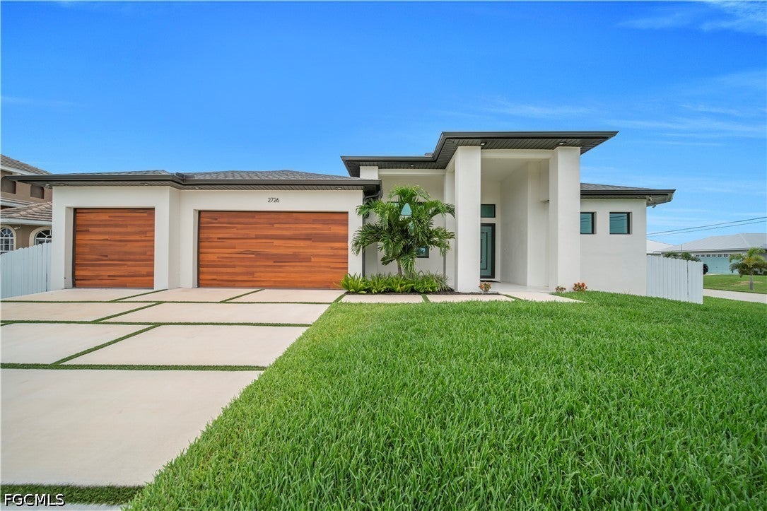 2726 SW 38 St, Cape Coral, FL 33914 photo