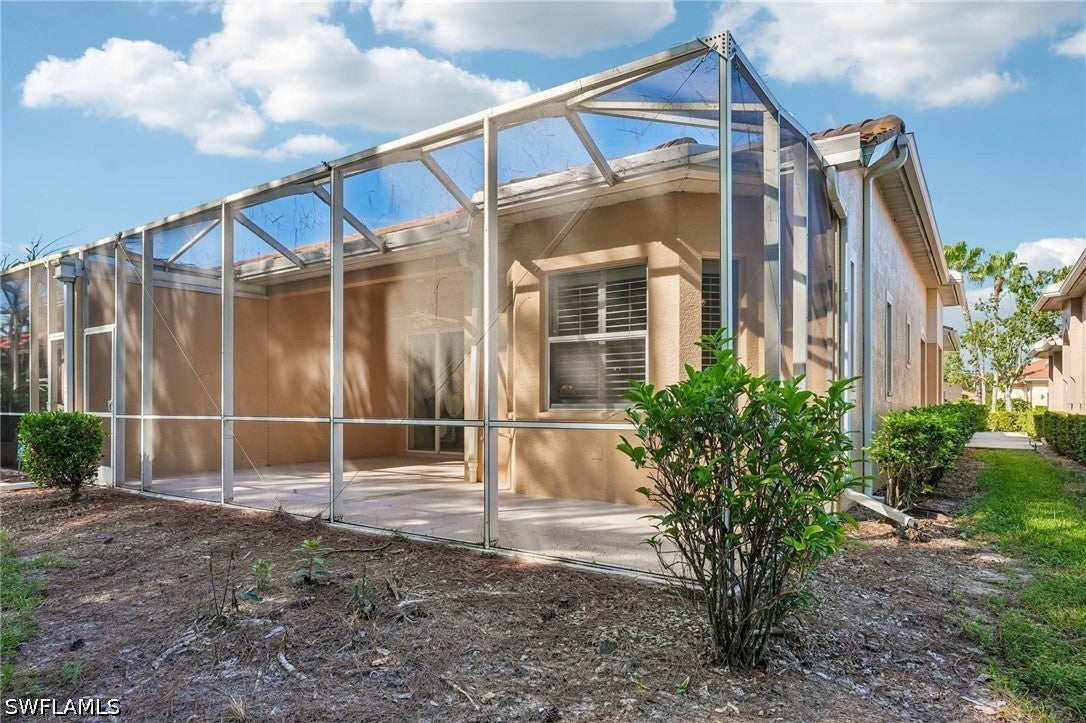 7951 Haven Dr, Naples, FL 34104