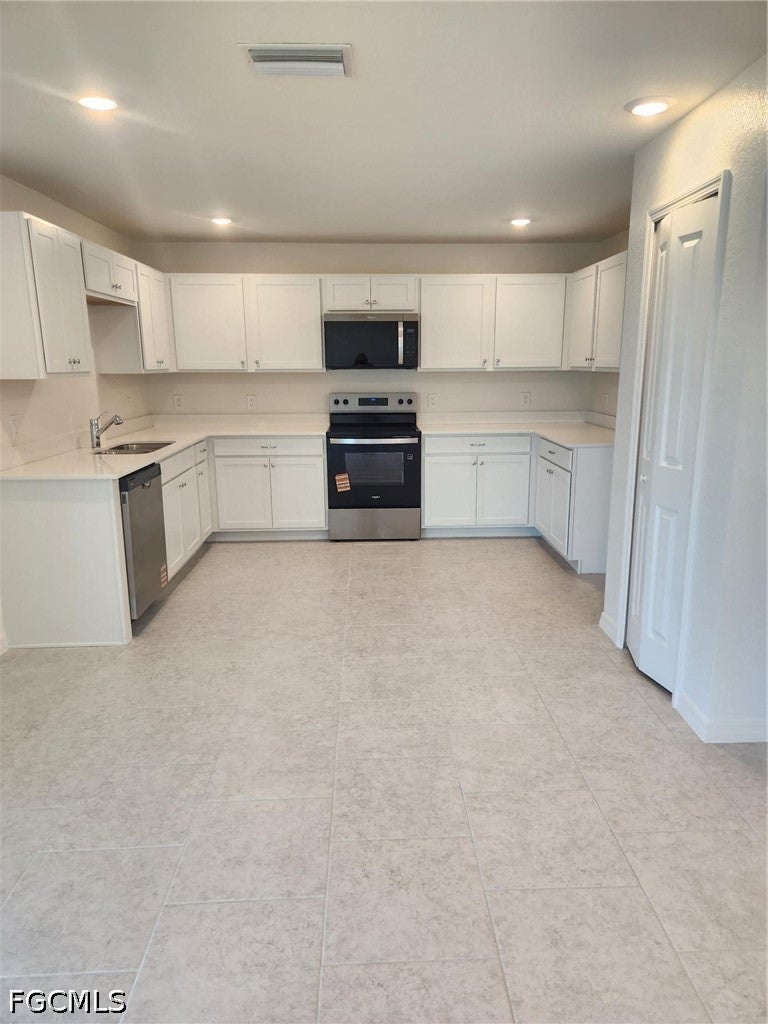 6020 Pat Ave, Lehigh Acres, FL 33971 photo