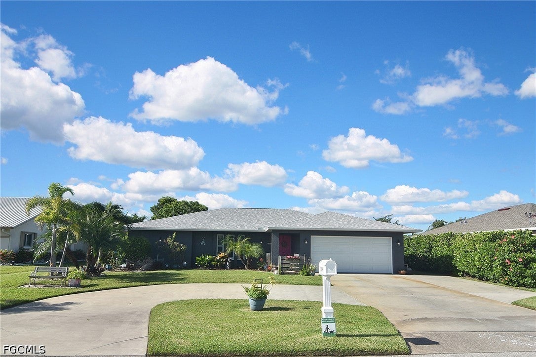1414 SE 18 Terrace, Cape Coral, FL 33990 photo