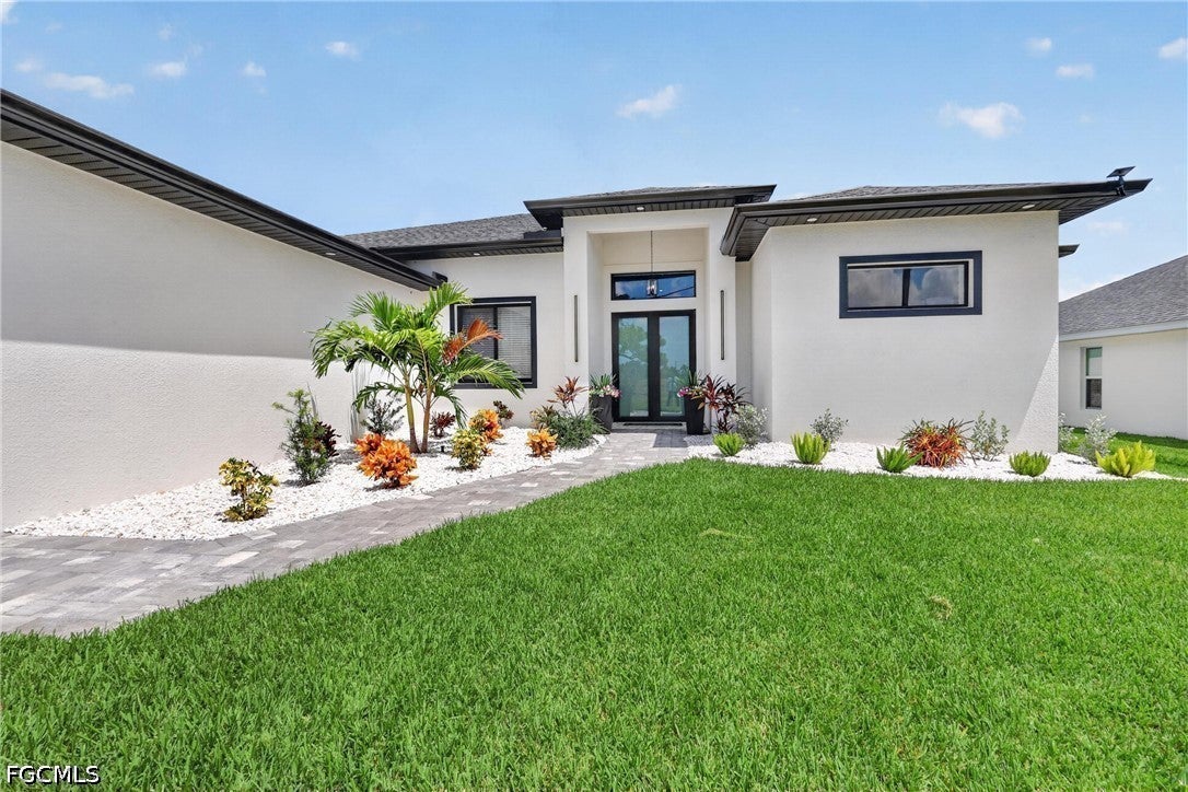 1417 SW 24 St, Cape Coral, FL 33991 photo