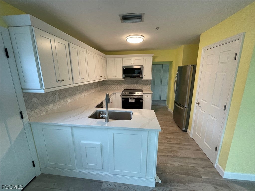 235 Miramar St, Fort Myers Beach, FL 33931 photo