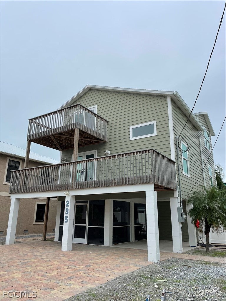 235 Miramar St, Fort Myers Beach, FL 33931 photo