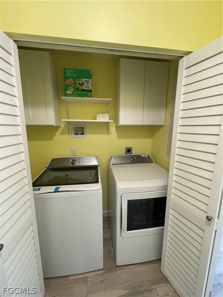 235 Miramar St, Fort Myers Beach, FL 33931 photo