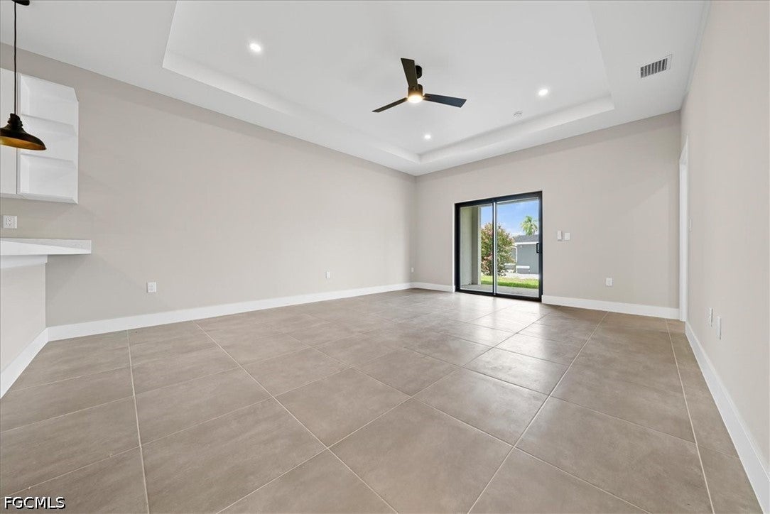 314 Naples Ave, Lehigh Acres, FL 33974 photo