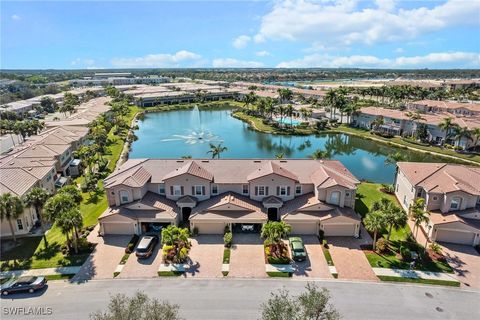 Townhouse in Fort Myers FL 4017 Cherrybrook Loop.jpg