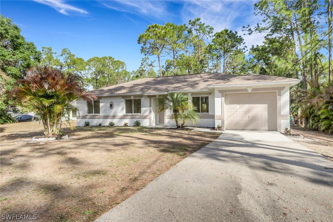 3371 8 Ave, Naples, FL 34117