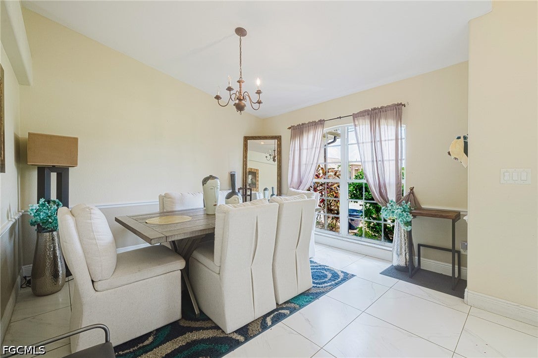 1926 SE 18 Ave, Cape Coral, FL 33990 photo