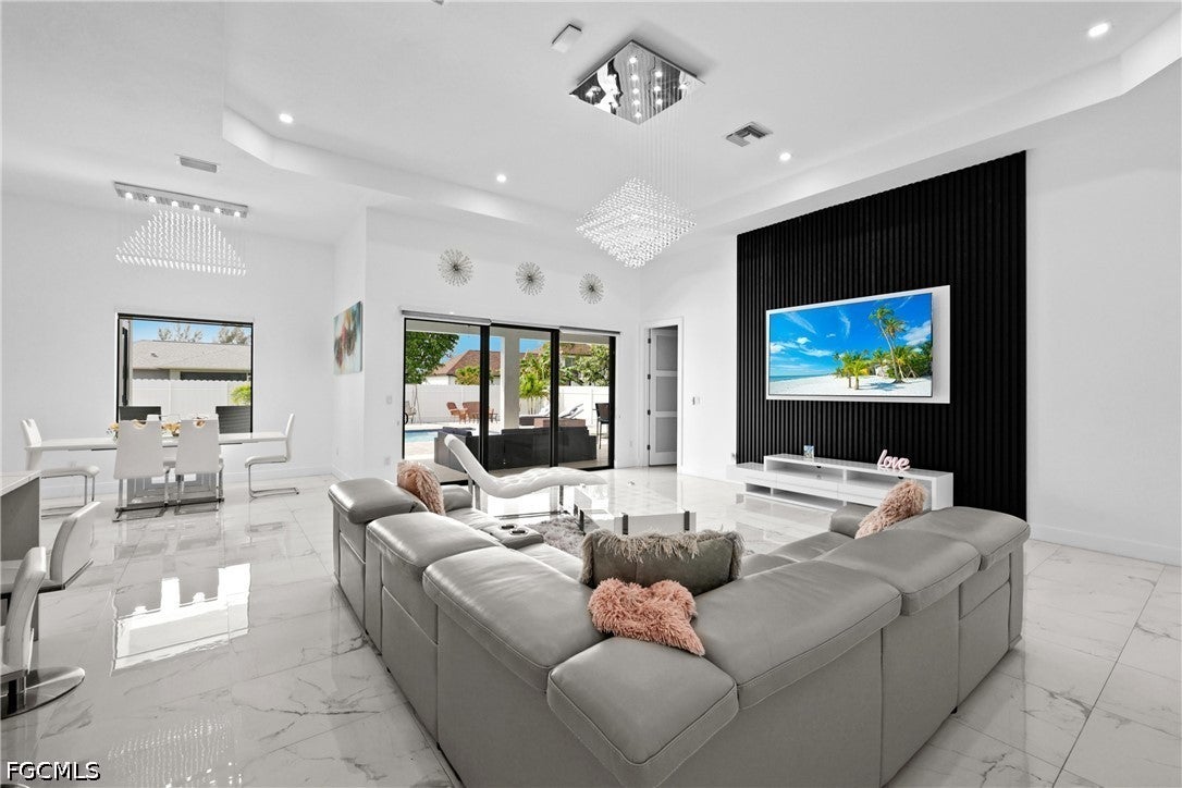 140 SE 16 St, Cape Coral, FL 33990 photo