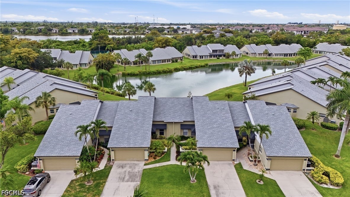 2203 Mcgregor Park Cir, Fort Myers, FL 33908