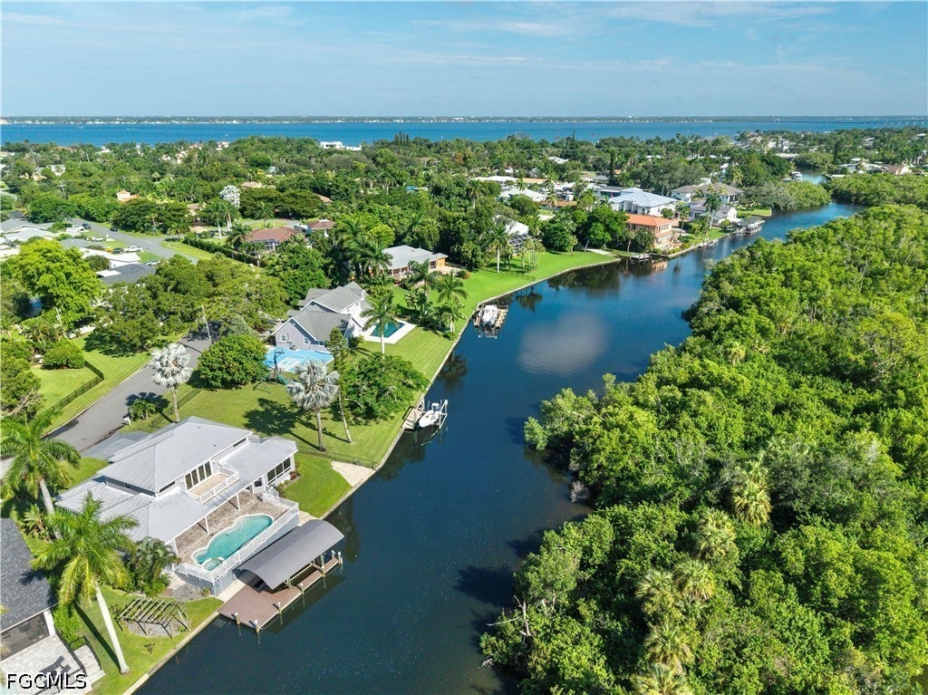 5539 Natoma Dr, Fort Myers, FL 33919 photo