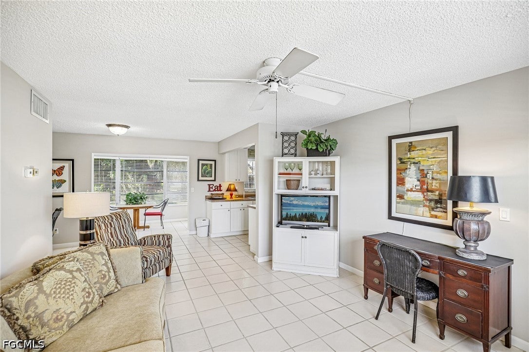 1514 Edgewater Cir #3 A, Fort Myers, FL 33919 photo