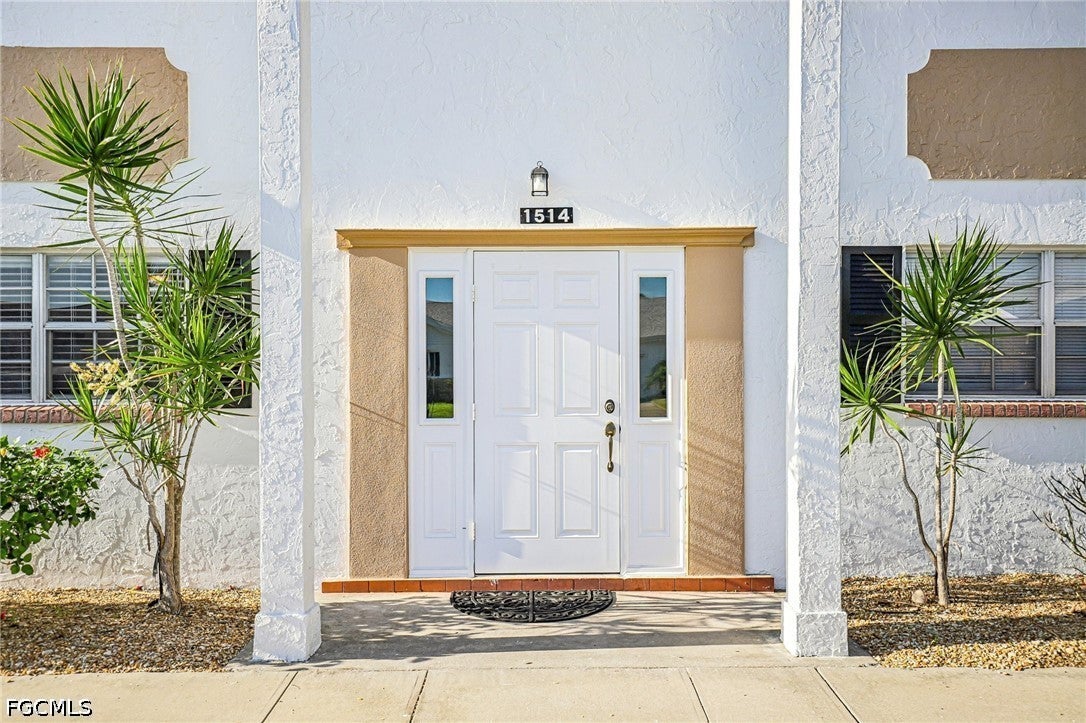 1514 Edgewater Cir #3 A, Fort Myers, FL 33919 photo
