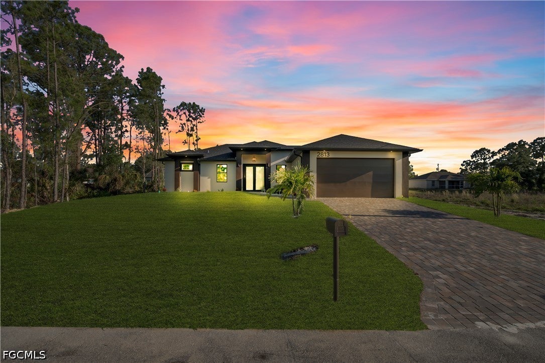 2813 40 St, Lehigh Acres, FL 33971 photo