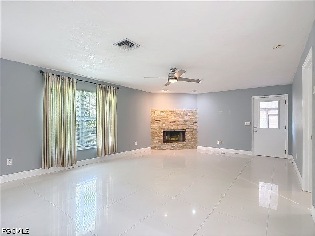19330 Meredith Rd, North Fort Myers, FL 33917 photo