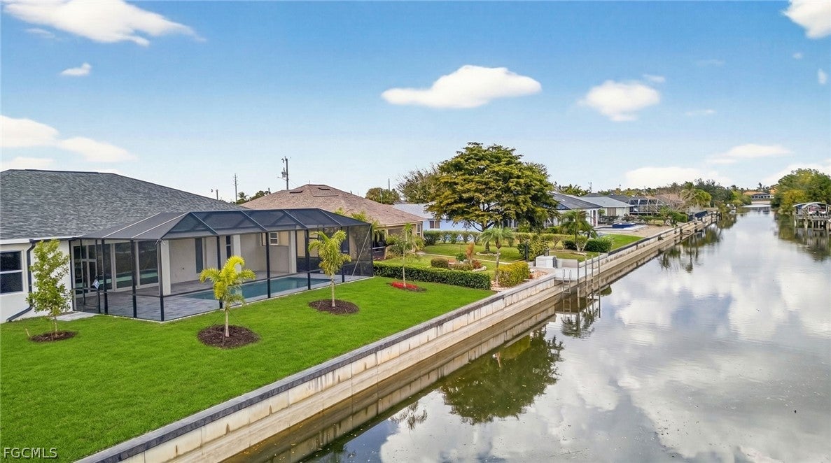 303 1 Pl, Cape Coral, FL 33990