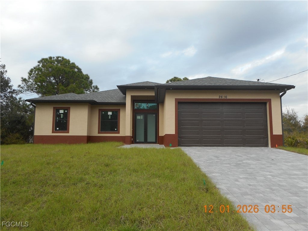 2616 38 St, Lehigh Acres, FL 33971