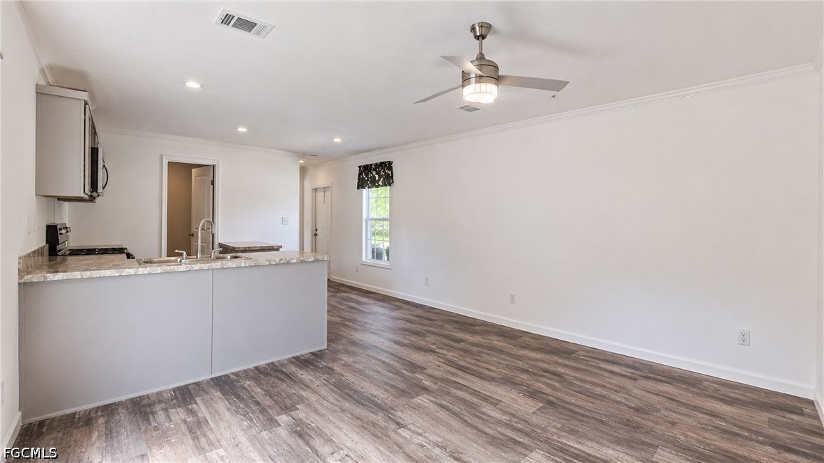 21190 Cypress Park Cir, Estero, FL 33928 photo