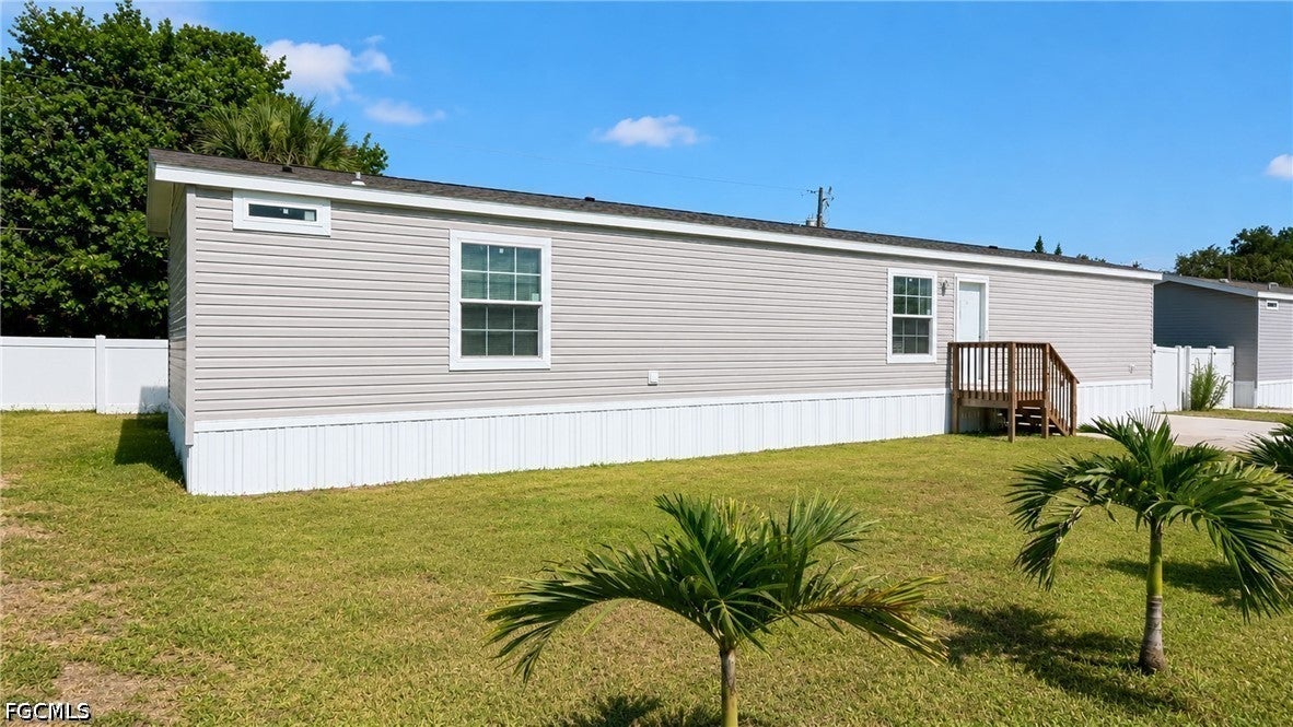21190 Cypress Park Cir, Estero, FL 33928 photo