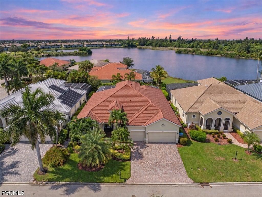 2628 Fairmont Cove Ct, Cape Coral, FL 33991 photo