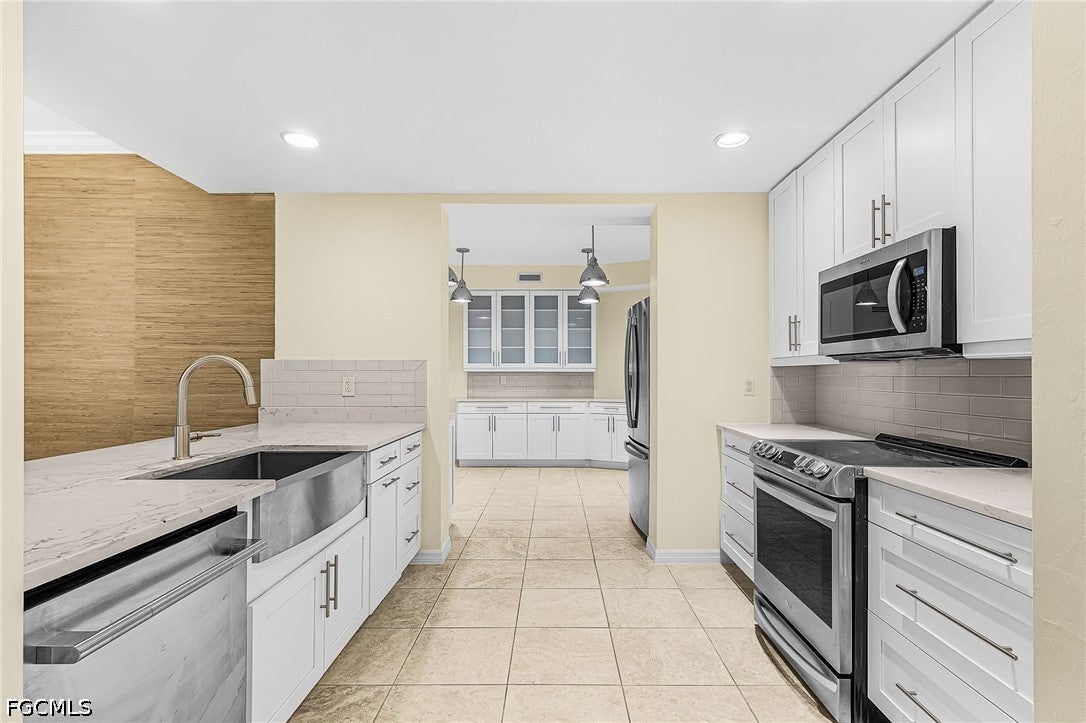 221 9 St #301, Naples, FL 34102 photo