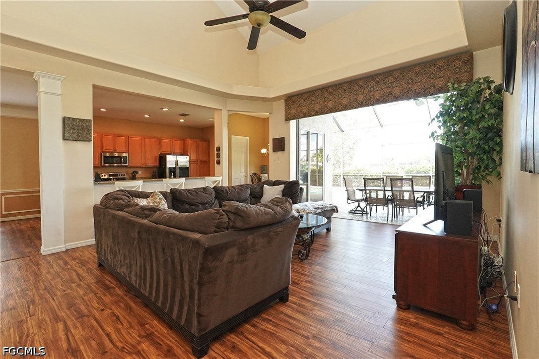 9116 Links Dr, Fort Myers, FL 33913 photo