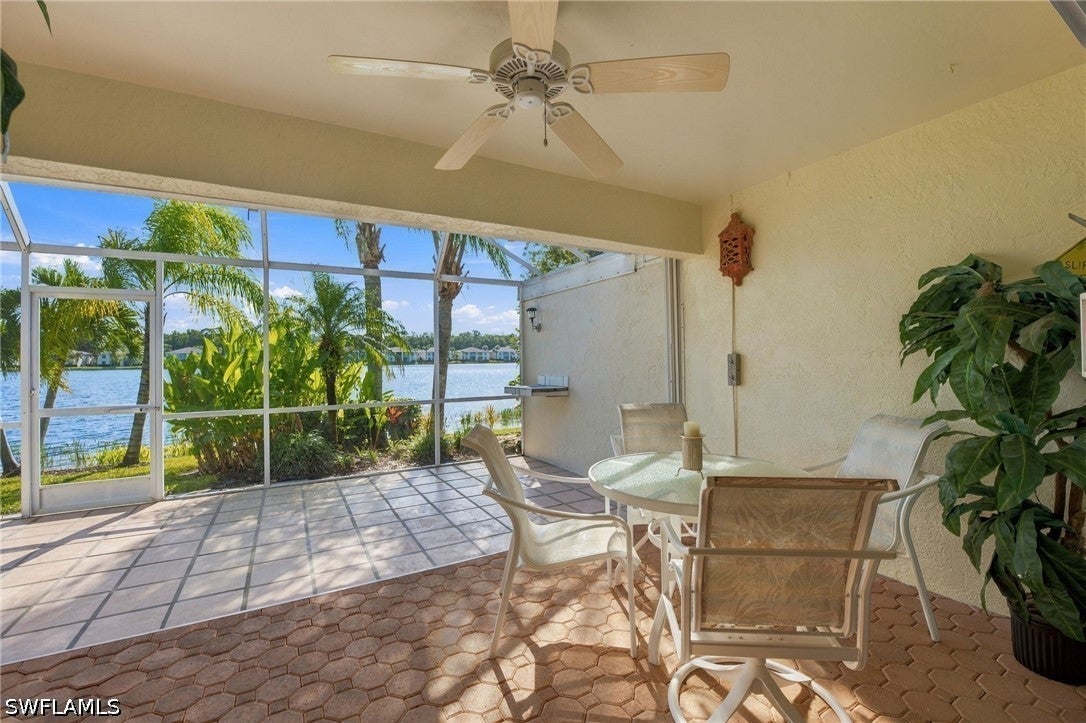 2872 Crown Pointe Blvd, Naples, FL 34112