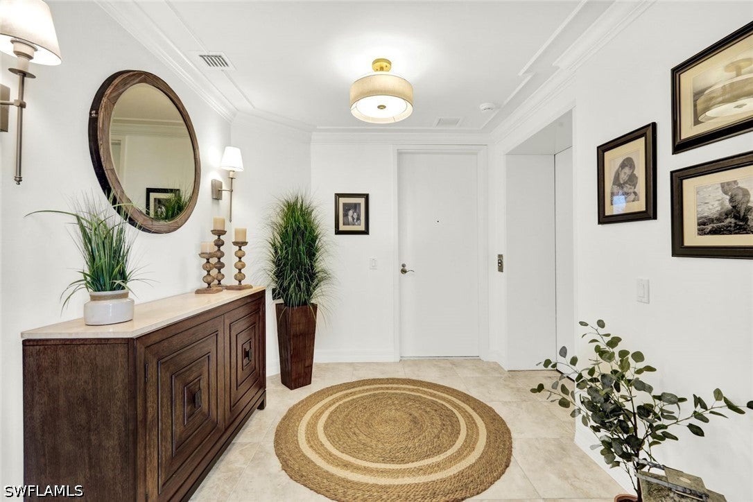 295 Grande Way #306, Naples, FL 34110 photo