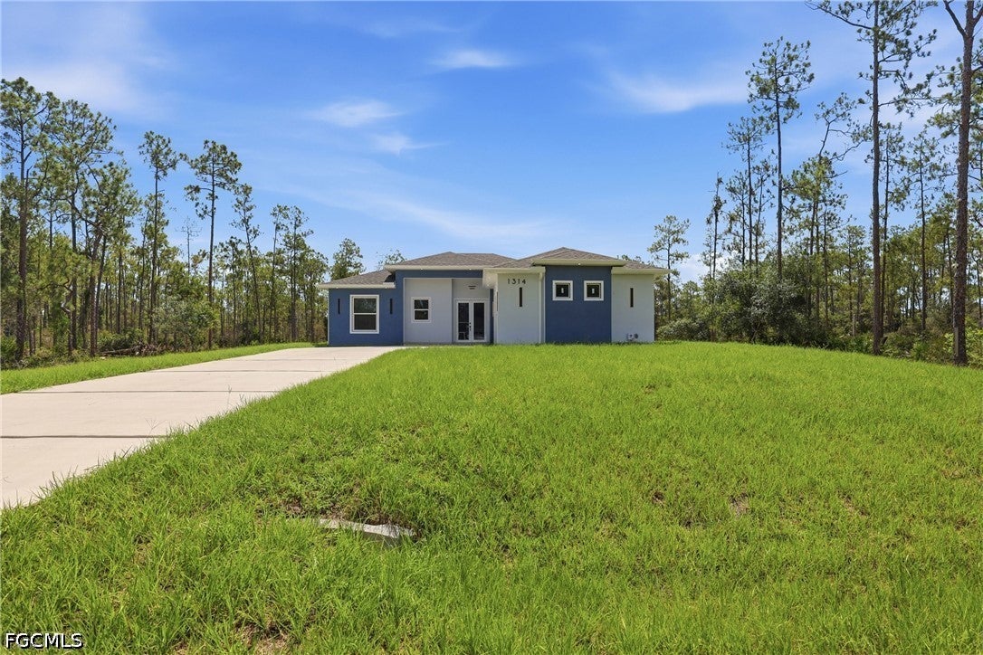 1314 Dayton Ave, Lehigh Acres, FL 33972 photo