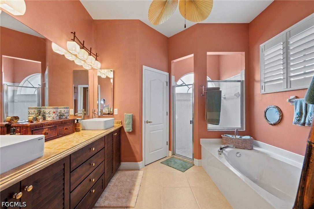 12775 Kedleston Cir, Fort Myers, FL 33912 photo