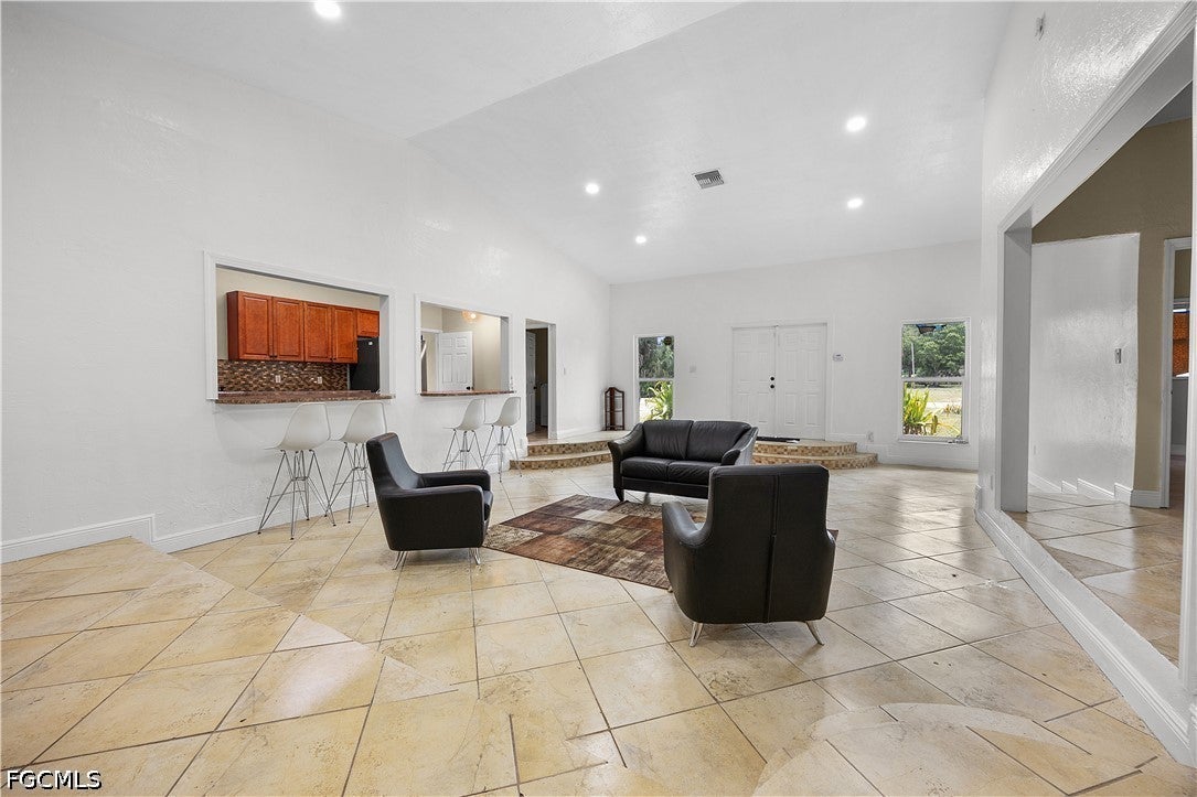 7823 Marx Dr, North Fort Myers, FL 33917 photo