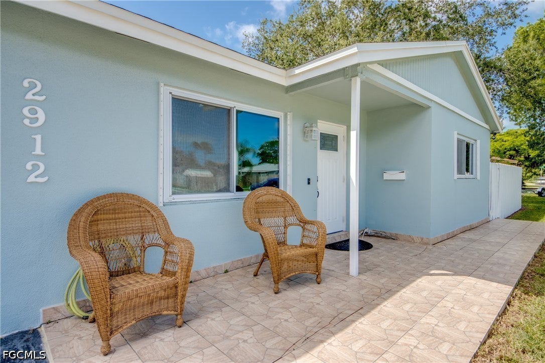 2912 Poinciana Dr, Naples, FL 34105 photo
