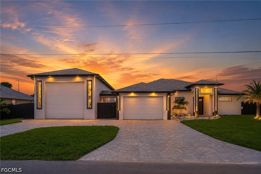 1018 Juanita Pl, Cape Coral, FL 33909