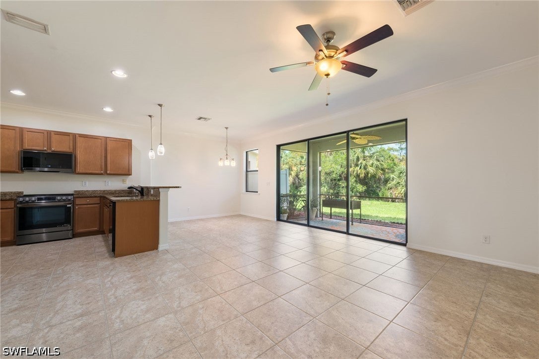 15346 Summit Place Cir #161, Naples, FL 34119 photo