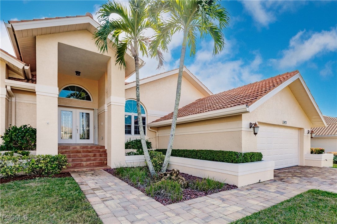 5471 Harborage Dr, Fort Myers, FL 33908 photo