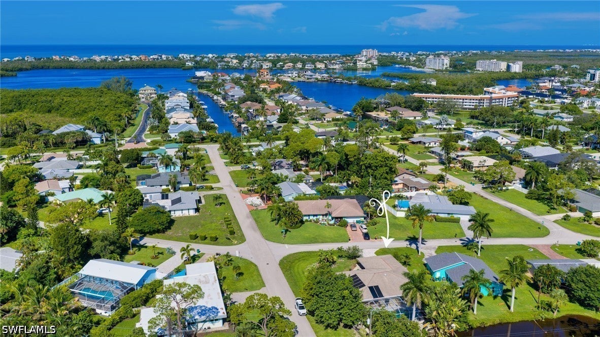 688 Valley Dr, Bonita Springs, FL 34134