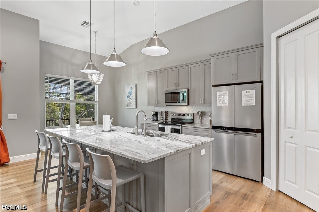 5809 Lauder St, Fort Myers Beach, FL 33931 photo