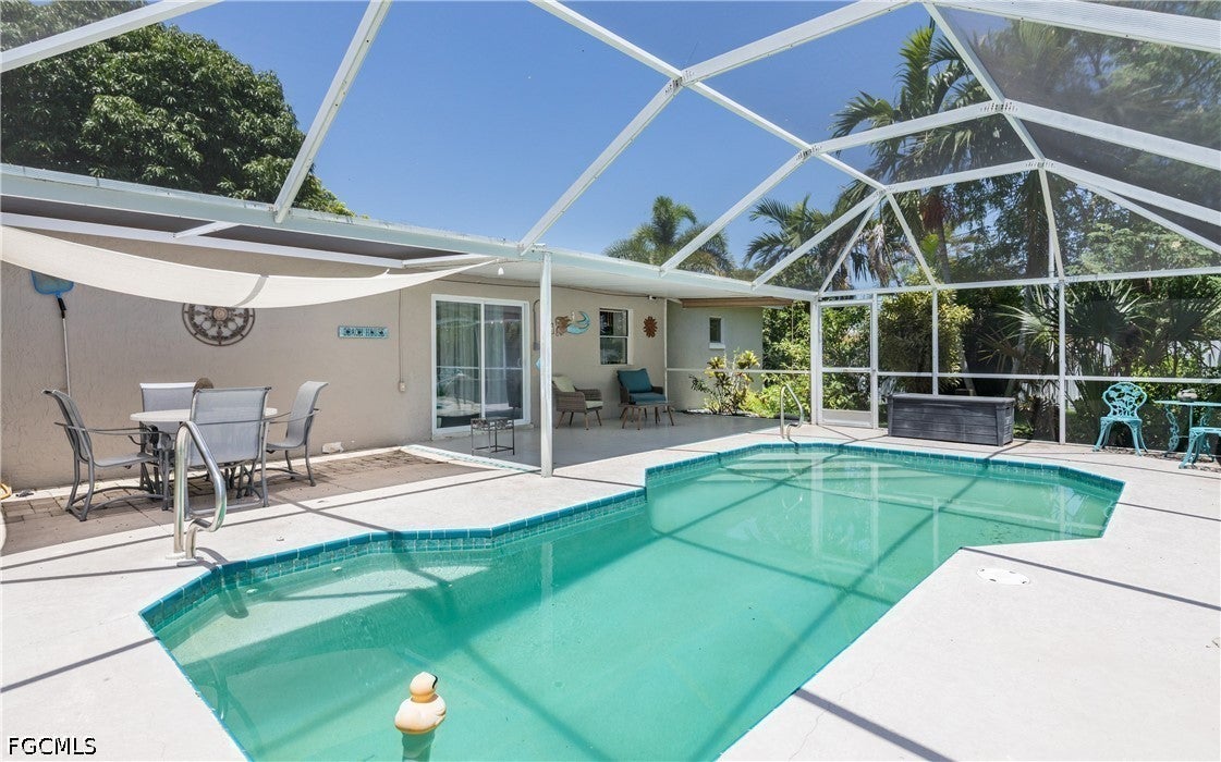 5243 Sunnybrook Ct, Cape Coral, FL 33904