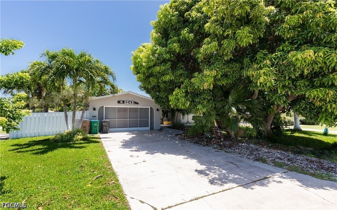 5243 Sunnybrook Ct, Cape Coral, FL 33904 photo