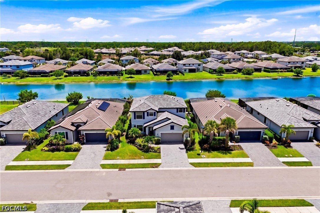 13883 Pine Lodge Ln, Fort Myers, FL 33913 photo