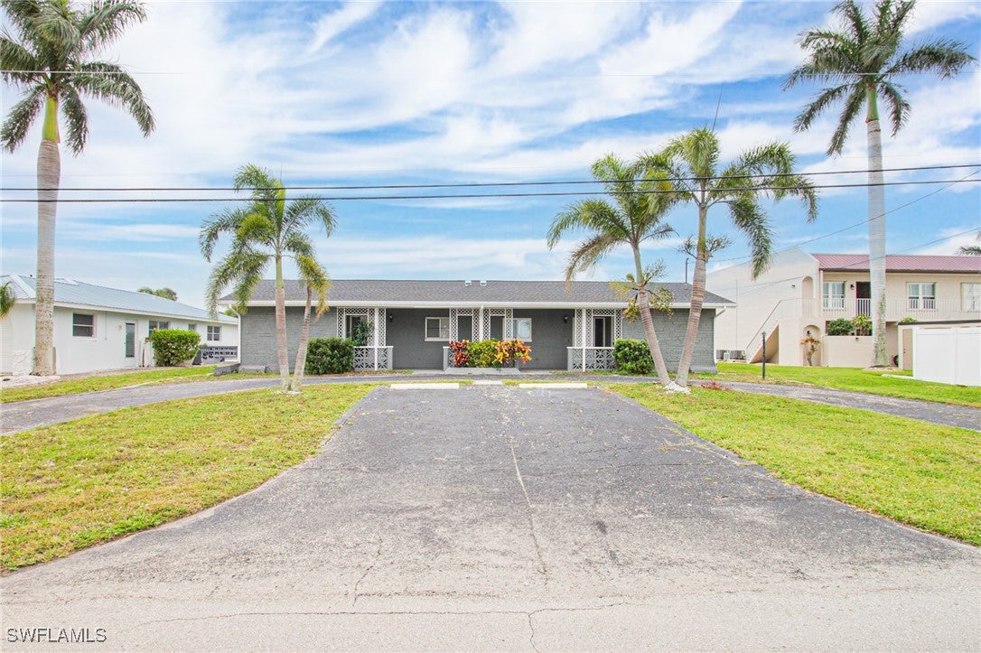 1326 SE 46 St, Cape Coral, FL 33904 photo