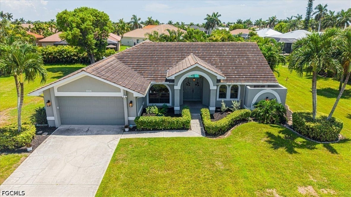 2816 43 Ln, Cape Coral, FL 33914