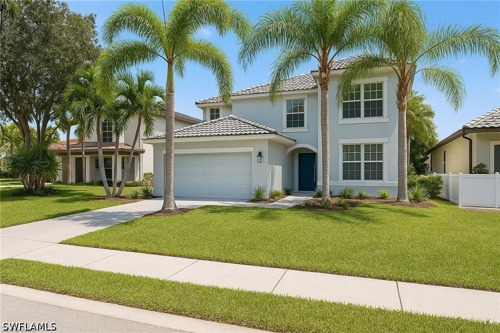 8364 Laurel Lake Blvd, Naples, FL 34119 photo