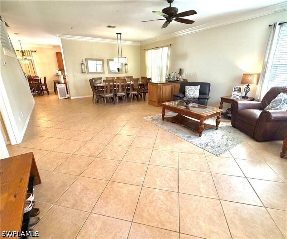 8364 Laurel Lake Blvd, Naples, FL 34119 photo