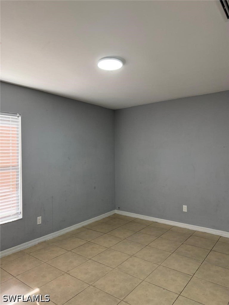 110 Gretchen Ave, Lehigh Acres, FL 33973 photo