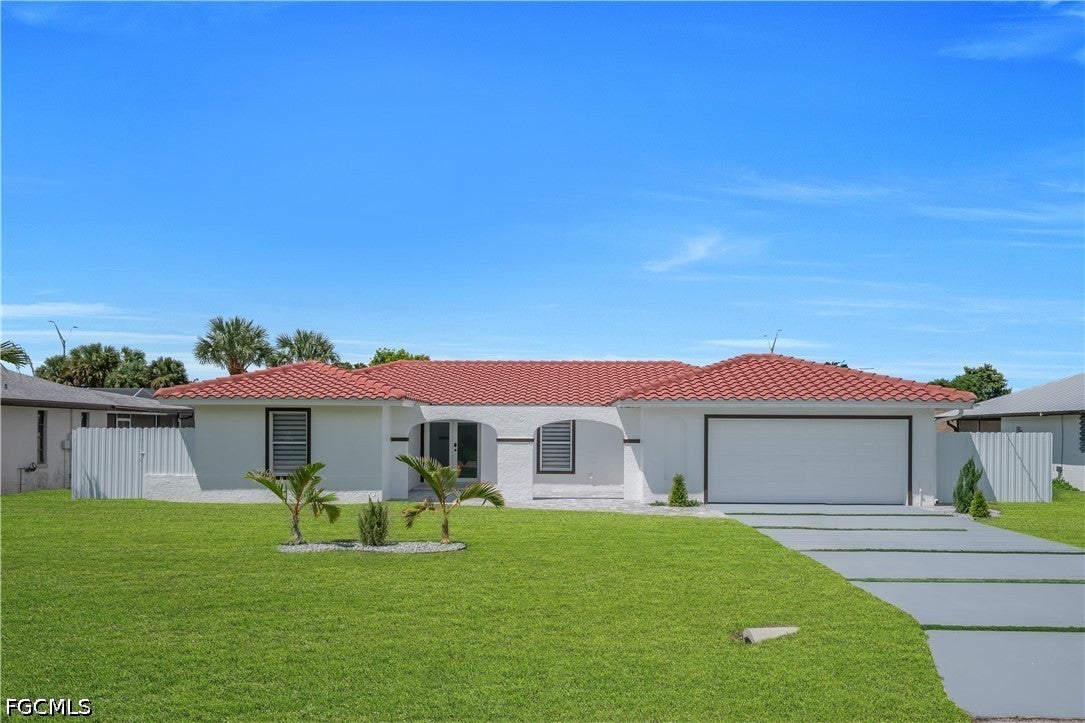 2505 Everest Pkwy, Cape Coral, FL 33904 photo