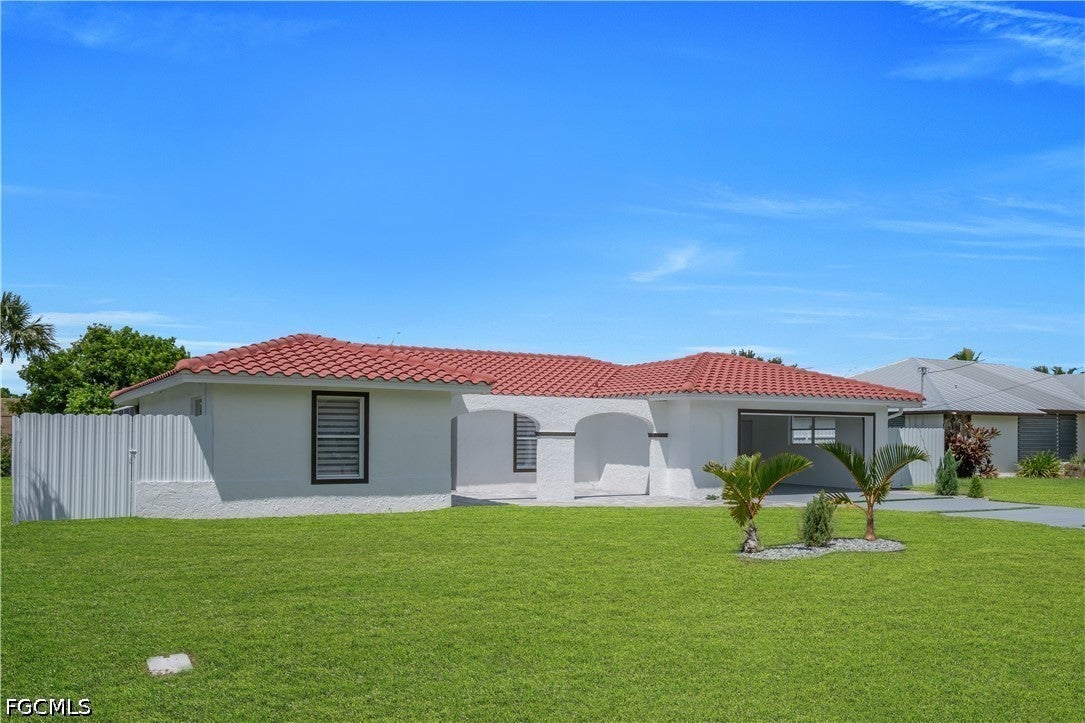 2505 Everest Pkwy, Cape Coral, FL 33904 photo