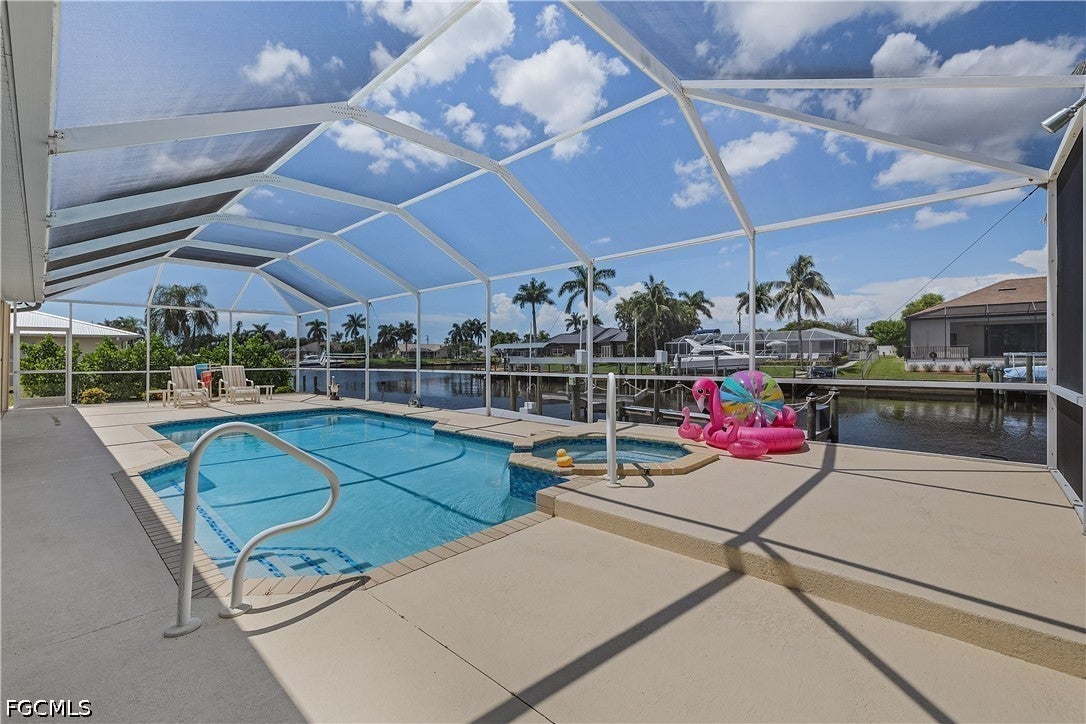 1210 SE 21 Ave, Cape Coral, FL 33990 photo